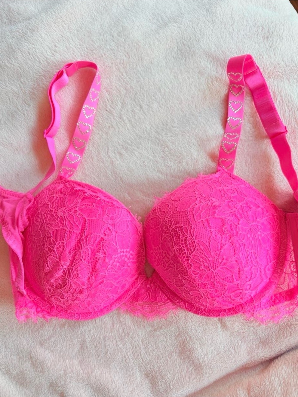 Victoria’s Secret Rhinestone Strap Bra Size 36D